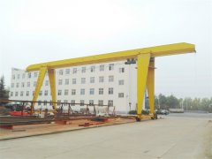 Mobile gantry crane maintenance