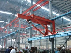 Wall traveling jib crane